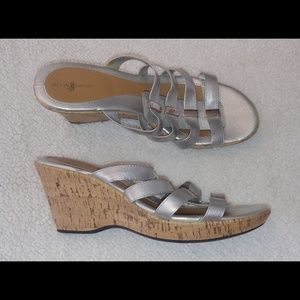 Jaclyn Smith Wedge Sandal Shoes